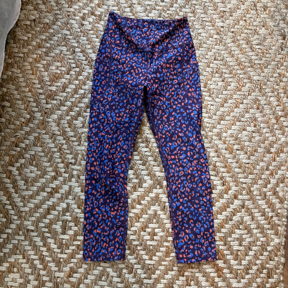 Worn once- High-Waisted PowerSoft Crop Pocket Leggings animal print
